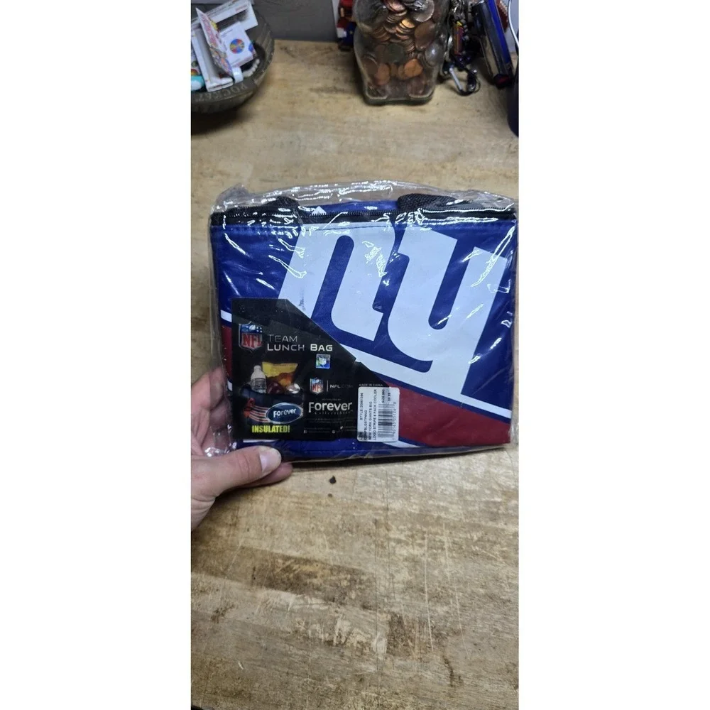 NFL New York Giants insulated soft lunch bag cooler, 6 Pack Cooler